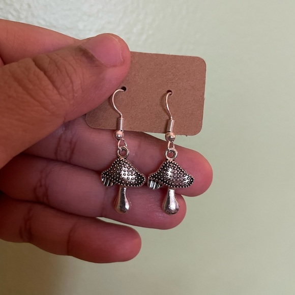 Silver Avon Mushroom Charm Bracelet and Earring Set - Picture 8 of 11